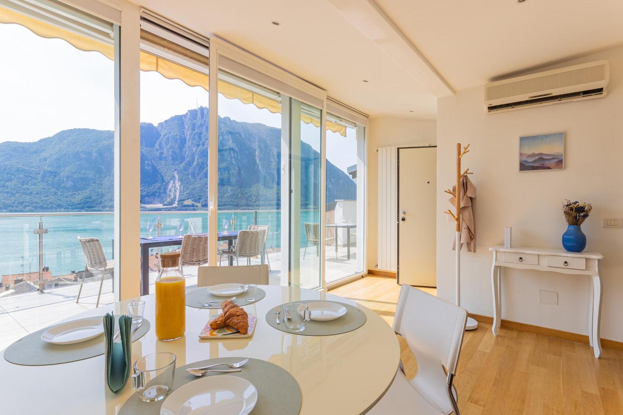 Апартаменти Casa Madlen - Bright Attic With Marvelous View Кампьоне-д'Італія Екстер'єр фото
